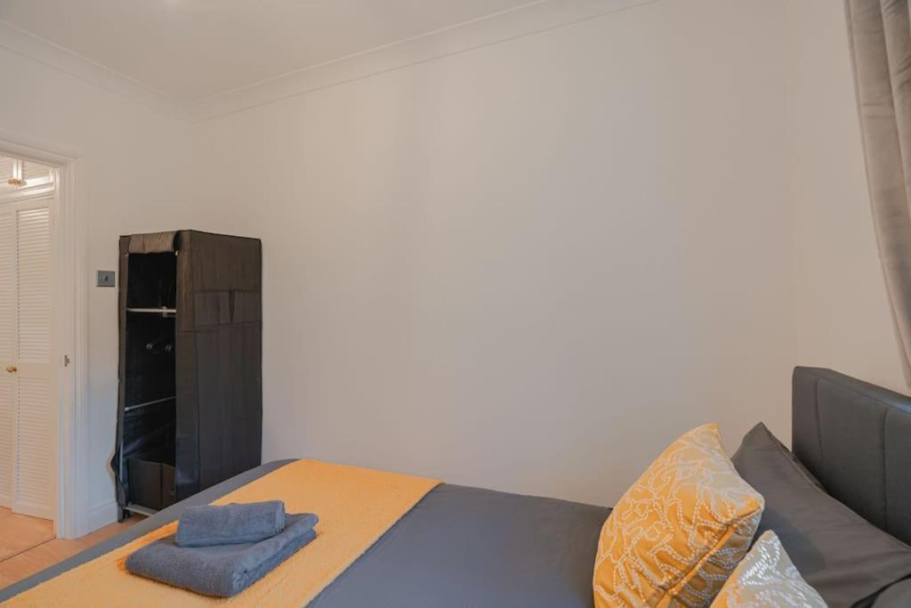 Putney Haven 3Bd 2 Bath Sleeps 8 Apartment London Exterior photo