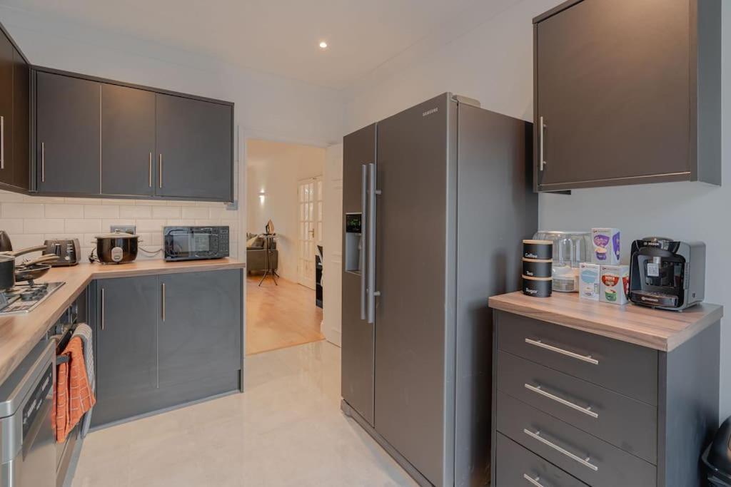 Putney Haven 3Bd 2 Bath Sleeps 8 Apartment London Exterior photo