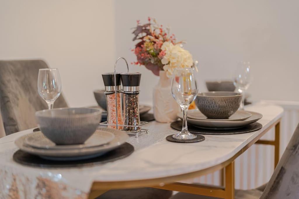Putney Haven 3Bd 2 Bath Sleeps 8 Apartment London Exterior photo