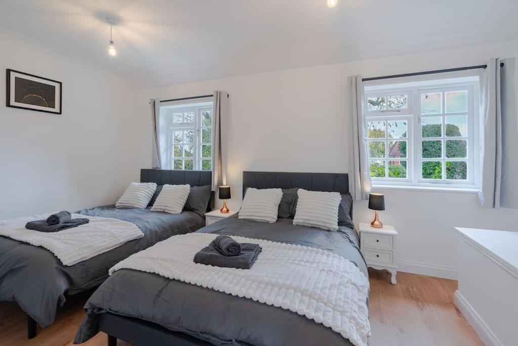 Putney Haven 3Bd 2 Bath Sleeps 8 Apartment London Exterior photo
