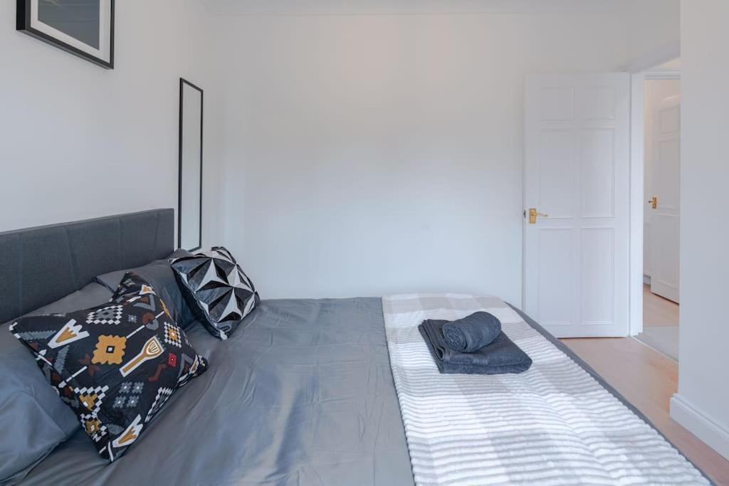 Putney Haven 3Bd 2 Bath Sleeps 8 Apartment London Exterior photo